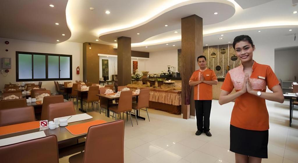Grand Malioboro Yogyakarta Hotel Exterior foto